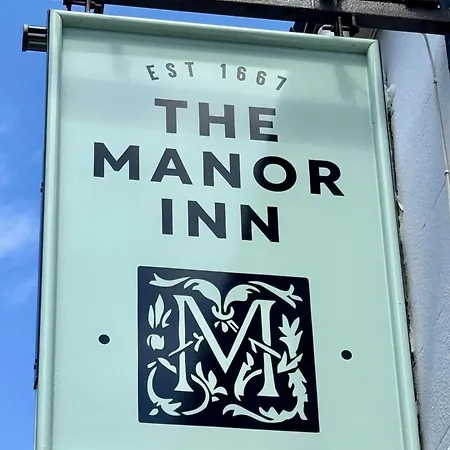 The Manor بيت ريفي